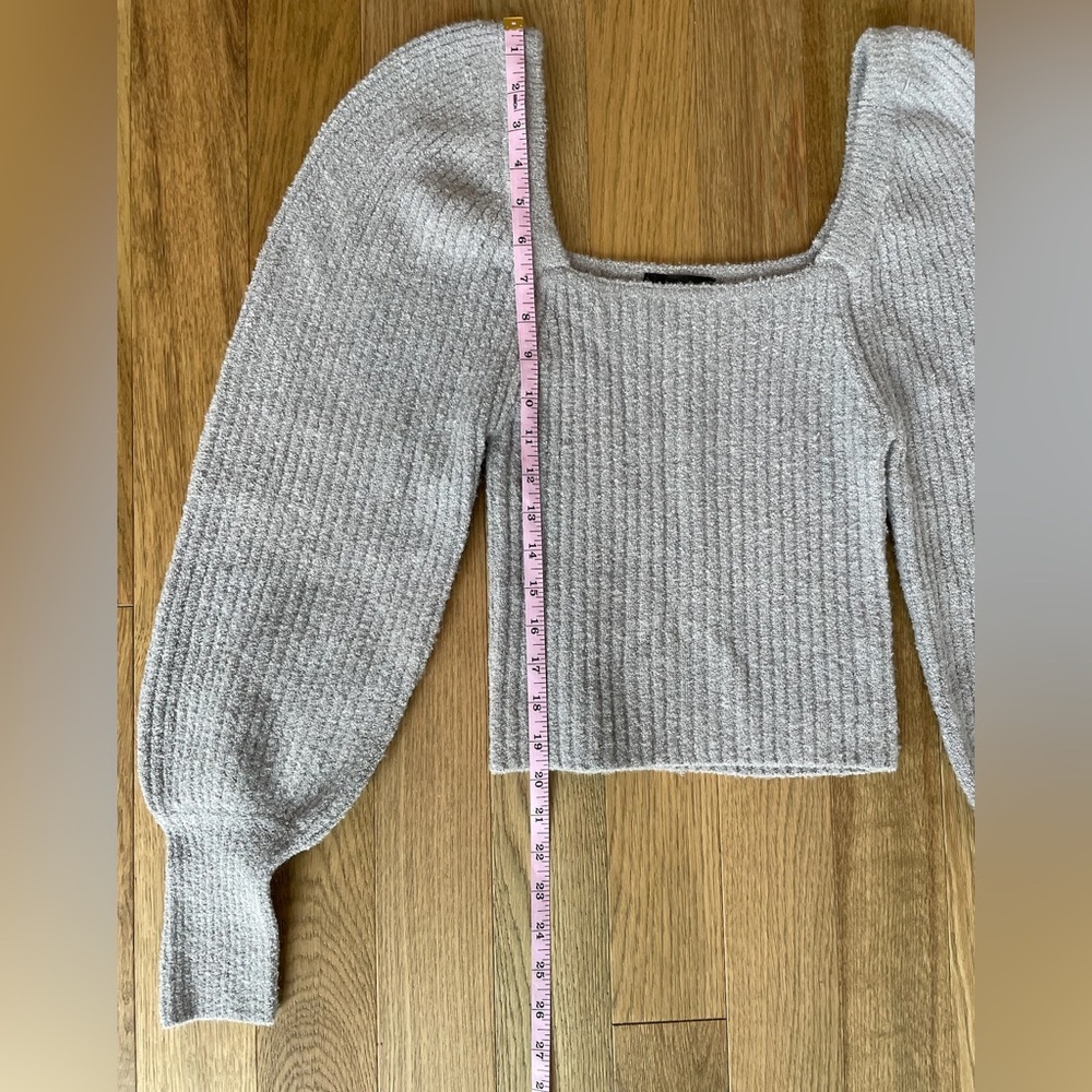 Line & Dot Light Gray Ribbed Sweater - Picture 16 of 16